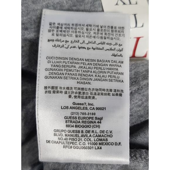 Guess Y2K women's sequin logo tee shirt longer length Size XL Bling Mcbling - Picture 6 of 7